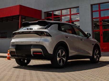2026 Changan Qiyuan Q05 51.9 kWh II, серебристый, 2090000 рублей, вид 4