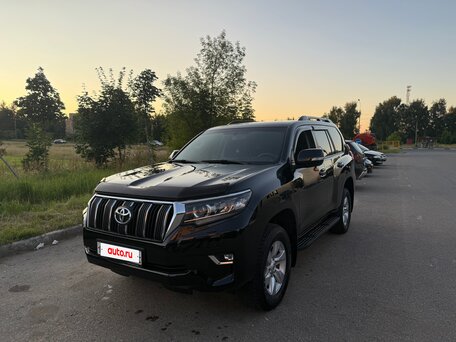 2018 Toyota Land Cruiser Prado 150 Series Рестайлинг 2, чёрный, 4900000 рублей, вид 1