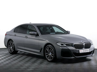 2020 BMW 5 серии 520d xDrive VII (G30/G31/G38) Рестайлинг, серый, 4534000 рублей, вид 3