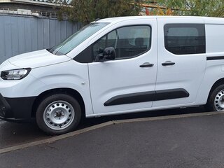2025 Toyota ProAce City L2 I Рестайлинг, белый, 5100000 рублей, вид 4