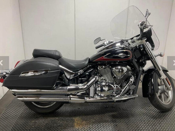 2017 Suzuki Boulevard C90, чёрный, 890000 рублей - вид 1