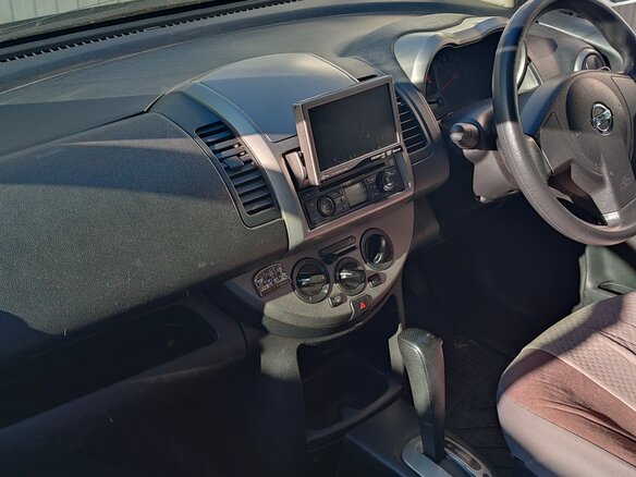 2005 Nissan Note I, белый, 400000 рублей - вид 19