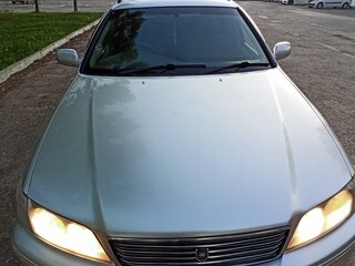1998 Toyota Mark II Qualis VIII (X100), серый, 450000 рублей, вид 3