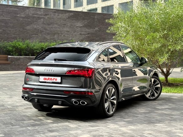 2021 Audi SQ5 II (FY) Рестайлинг, серый, 7000000 рублей - вид 4