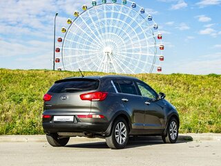 2015 Kia Sportage III Рестайлинг, серебристый, 1500000 рублей, вид 2