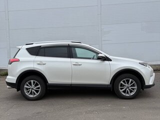 2017 Toyota RAV4 IV (XA40) Рестайлинг, белый, 2699000 рублей, вид 5