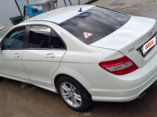 2010 Mercedes-Benz C-Класс 200 III (W204), белый, 1200000 рублей, вид 2