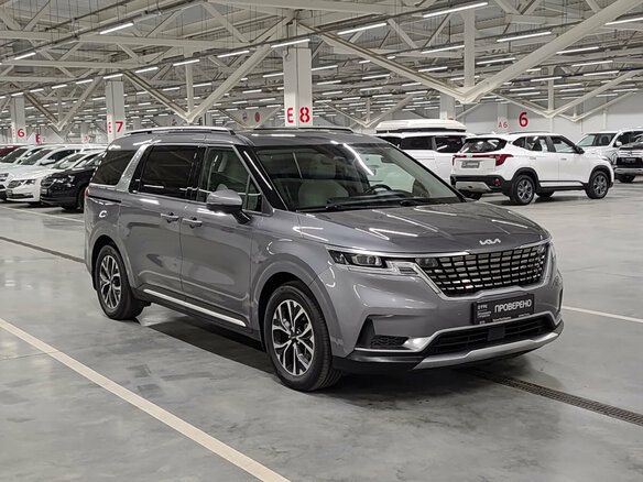 2023 Kia Carnival IV, серый, 3699000 рублей - вид 2