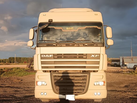 2010 DAF XF 105, белый, 4000000 рублей - вид 18