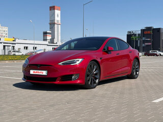 2016 Tesla Model S P100D I Рестайлинг, красный, 2300000 рублей, вид 4