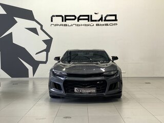 2021 Chevrolet Camaro VI Рестайлинг, серый, 3189900 рублей, вид 2