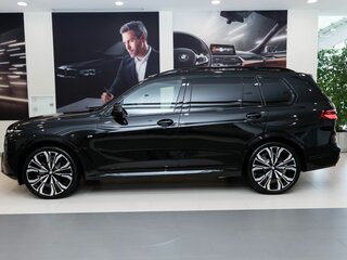 2026 BMW X7 40d I (G07) Рестайлинг, чёрный, 19756450 рублей, вид 3