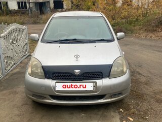 2001 Toyota Vitz I (P10), серебристый, 230000 рублей, вид 1