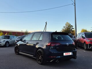 2018 Volkswagen Golf GTI VII Рестайлинг, синий, 2500000 рублей, вид 4