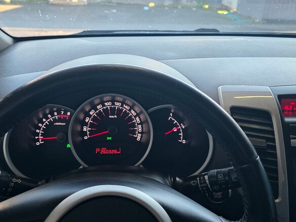 2012 Kia Venga I, серебристый, 950000 рублей - вид 9