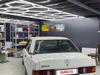 1986 Mercedes-Benz 190 (W201), белый, 200000 рублей, вид 3