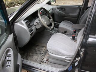 2001 Suzuki Grand Vitara I Рестайлинг, чёрный, 560000 рублей, вид 5