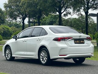 2023 Toyota Corolla XII (E210), белый, 1432707 рублей, вид 4