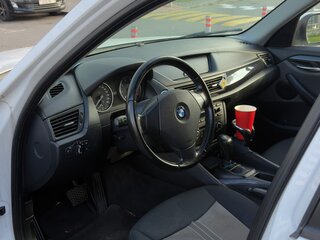 2011 BMW X1 18i I (E84), белый, 950000 рублей, вид 5