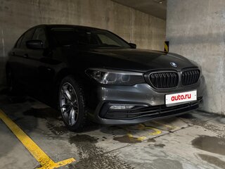 2017 BMW 5 серии 530i xDrive VII (G30/G31/G38), чёрный, 3100000 рублей, вид 1