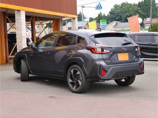 2023 Subaru Crosstrek III, серый, 1842000 рублей, вид 3