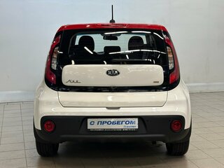 2019 Kia Soul II Рестайлинг, белый, 1505000 рублей, вид 3