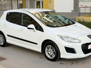 2011 Peugeot 308 I Рестайлинг, белый, 425000 рублей, вид 3