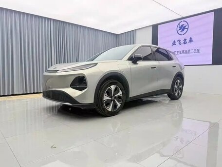 2026 Changan Qiyuan Q05 51.9 kWh II, серебристый, 1868008 рублей, вид 2