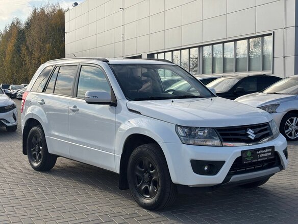 2014 Suzuki Grand Vitara II Рестайлинг 2, белый, 1350000 рублей - вид 2