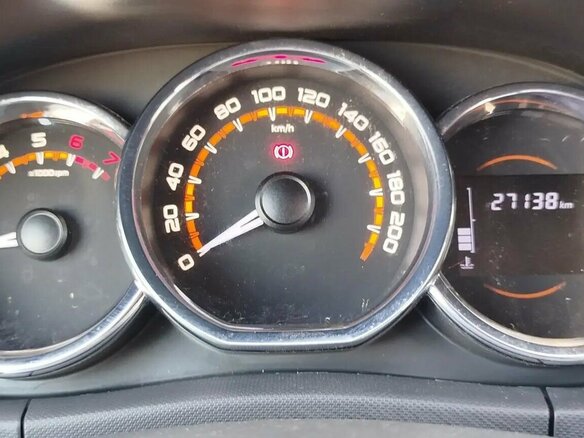 2024 Lada (ВАЗ) Largus I Рестайлинг, серебристый, 1250000 рублей - вид 15