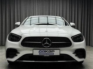 2021 Mercedes-Benz E-Класс 200 V (W213, S213, C238) Рестайлинг, белый, 4049000 рублей, вид 3