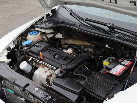 2011 Skoda Octavia II (A5) Рестайлинг, белый, 690000 рублей - вид 16