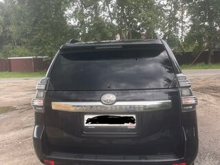 2016 Toyota Land Cruiser Prado 6-speed 150 Series Рестайлинг 1, чёрный, 4200000 рублей, вид 5