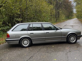 1996 BMW 5 серии 525i III (E34), белый, 600000 рублей, вид 4