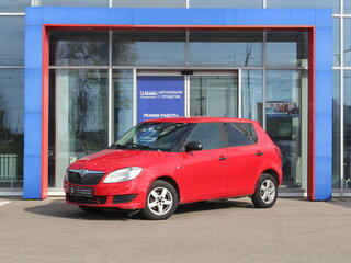 2011 Skoda Fabia II Рестайлинг, красный, 230000 рублей, вид 1