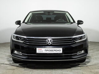 2017 Volkswagen Passat B8, чёрный, 1819700 рублей, вид 2
