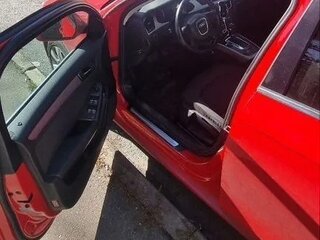 2009 Audi A4 IV (B8), красный, 830000 рублей, вид 4