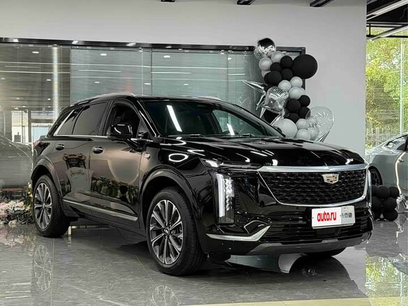 2026 Cadillac XT5 II, чёрный, 5066000 рублей
