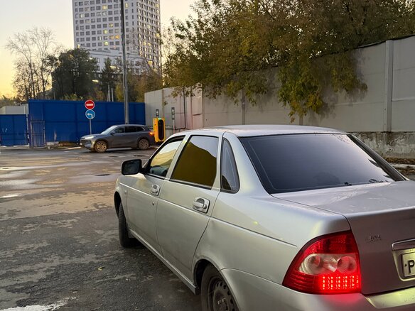 2007 Lada (ВАЗ) Priora I, серебристый, 145000 рублей - вид 3
