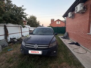 2015 Volkswagen Tiguan I Рестайлинг, синий, 1250000 рублей, вид 2