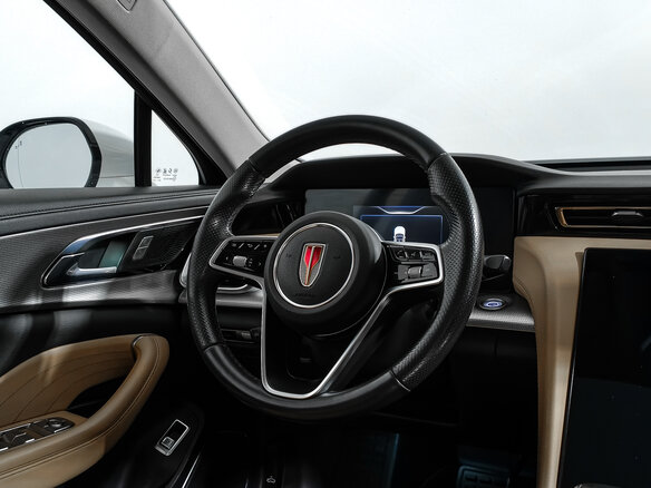 2023 Hongqi H5 II, белый - вид 16