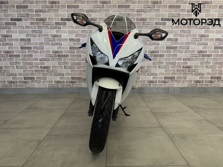 2013 Honda CBR 1000 RR/RA Fireblade, белый, 912000 рублей, вид 3