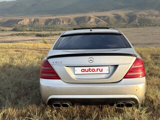 2006 Mercedes-Benz S-Класс 550 V (W221), серебристый, 1000000 рублей, вид 4