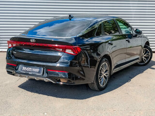 2021 Kia K5 III, чёрный, 2145000 рублей, вид 5