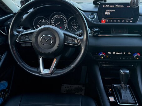 2019 Mazda 6 III (GJ) Рестайлинг 2, белый, 2100000 рублей, вид 3