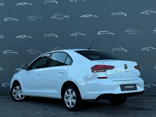 2021 Volkswagen Polo VI, белый, 1587400 рублей, вид 4