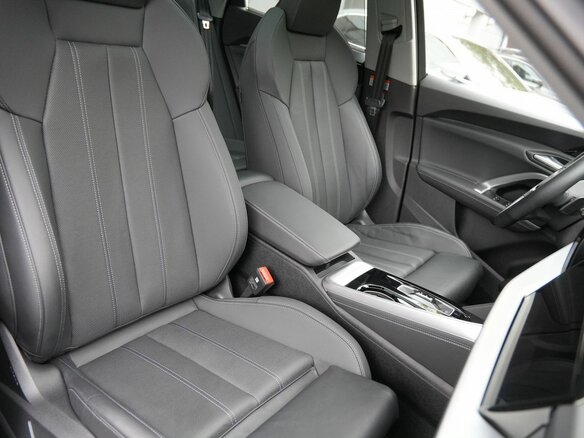 2025 Audi Q5 40 TDI III (GU), серый, 8060000 рублей - вид 10