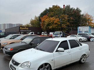 2017 Lada (ВАЗ) Priora I Рестайлинг, белый, 520000 рублей, вид 1