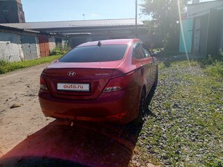 2015 Hyundai Solaris I Рестайлинг, красный, 800000 рублей, вид 3