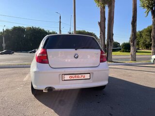 2010 BMW 1 серии 118i I (E81/E82/E87/E88) Рестайлинг, белый, 899000 рублей, вид 5